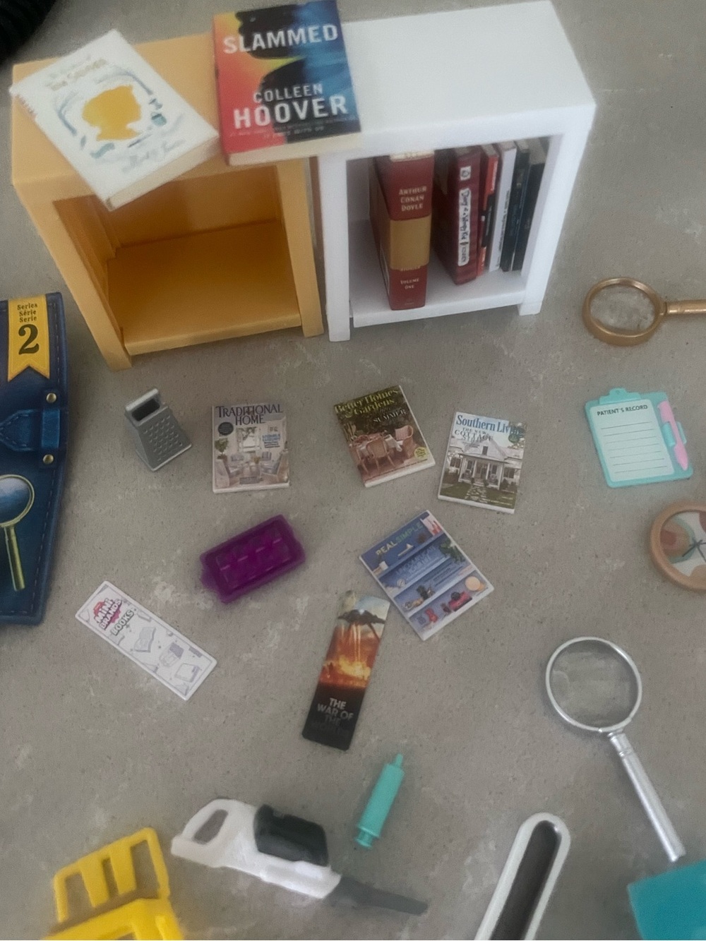 ZURU Mini Brands Mixed Lot Books Home My Mini Baby Furniture Accessories